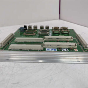 TRICONEX CM2201 7400206-100 通信模块底板